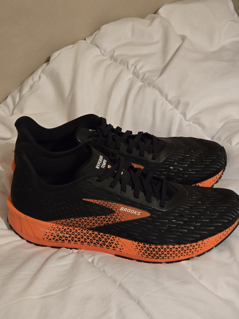 Brooks Hyperion Tempo Men’s Running Shoes Size 11.5 Black Orange Lightweight . - Picture 6 of 14